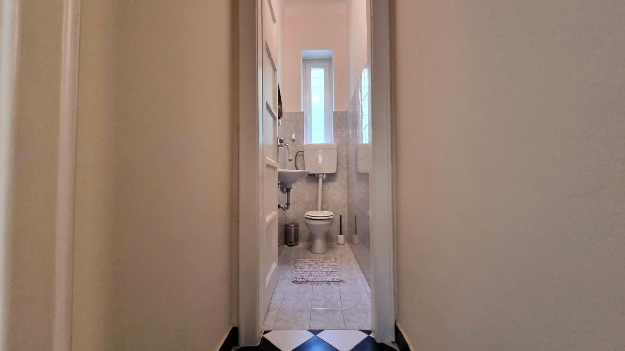 Via Gatteri 60 Lägenhet Trieste Exteriör bild
