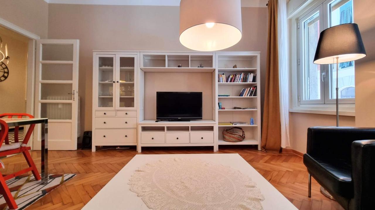 Via Gatteri 60 Lägenhet Trieste Exteriör bild